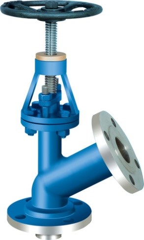 Flush bottom plug type valve
